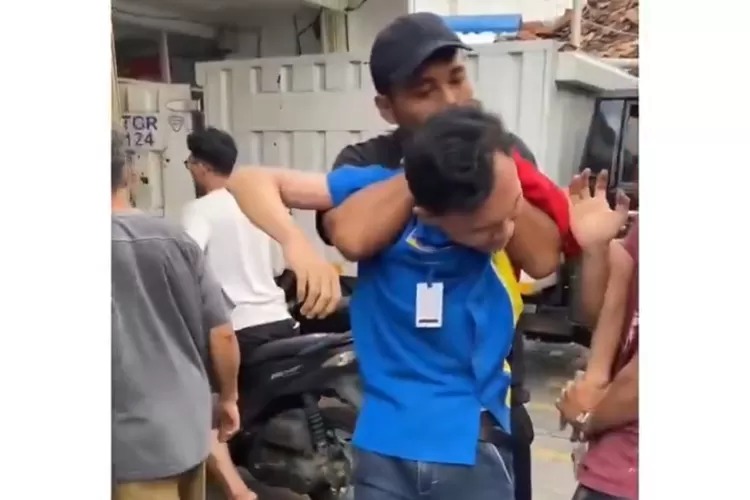 Modus Top Up Game, Pegawai Indomaret Tangerang Rudapaksa Anak di Toilet